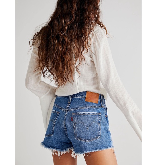 Levi’s 501 High Rise Denim Shorts size 25 - Picture 2 of 6